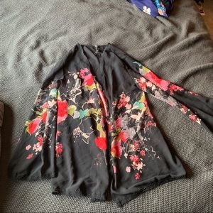 Jessica Simpson Kimono